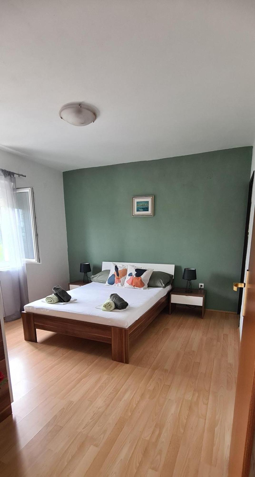 Apartments And Rooms Sanja Sibinj Krmpotski Εξωτερικό φωτογραφία