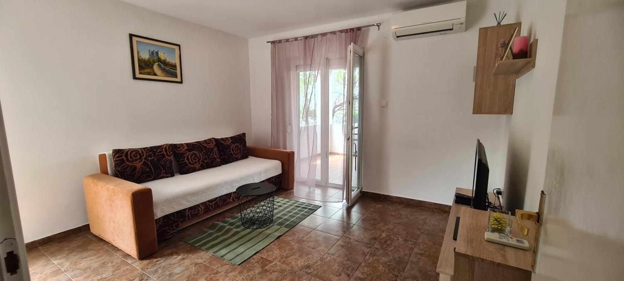 Apartments And Rooms Sanja Sibinj Krmpotski Εξωτερικό φωτογραφία