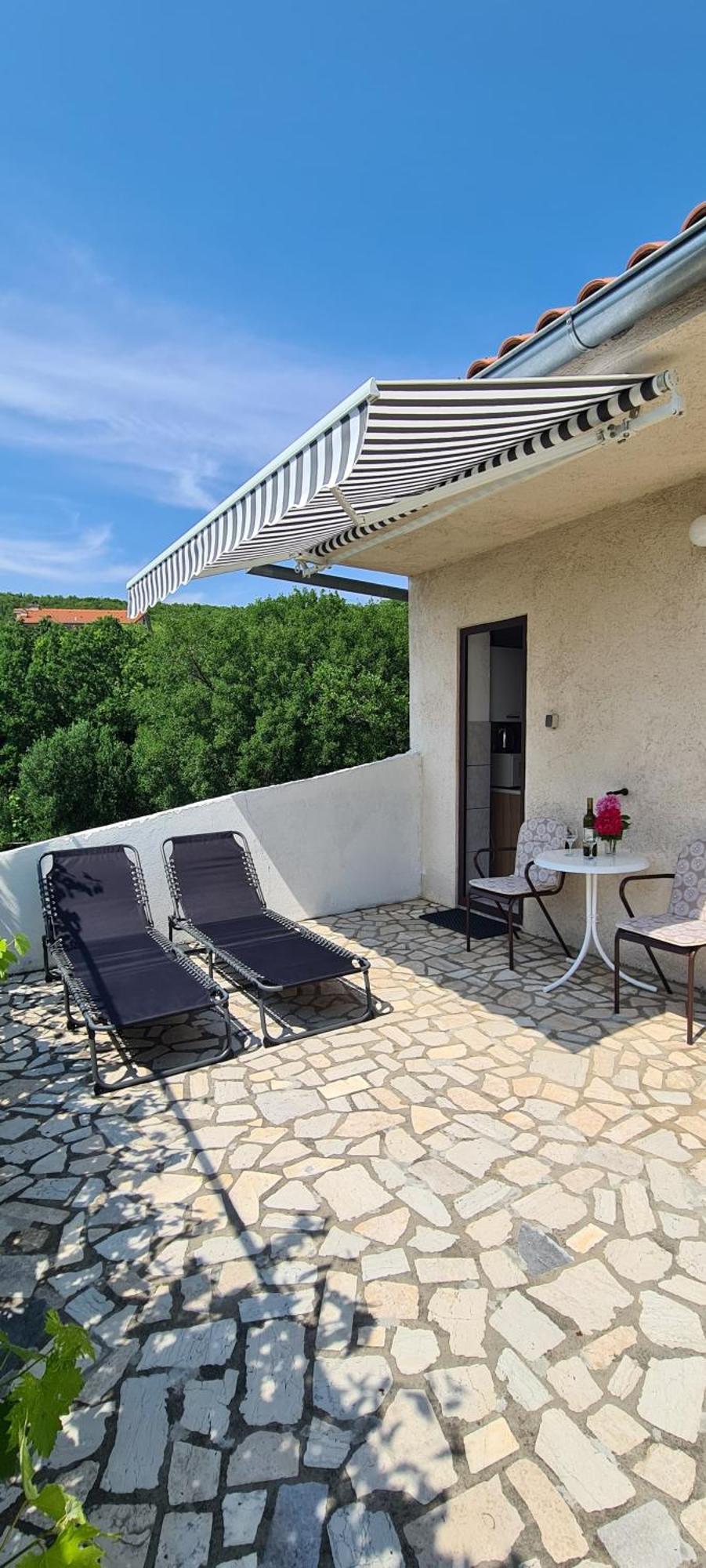 Apartments And Rooms Sanja Sibinj Krmpotski Εξωτερικό φωτογραφία