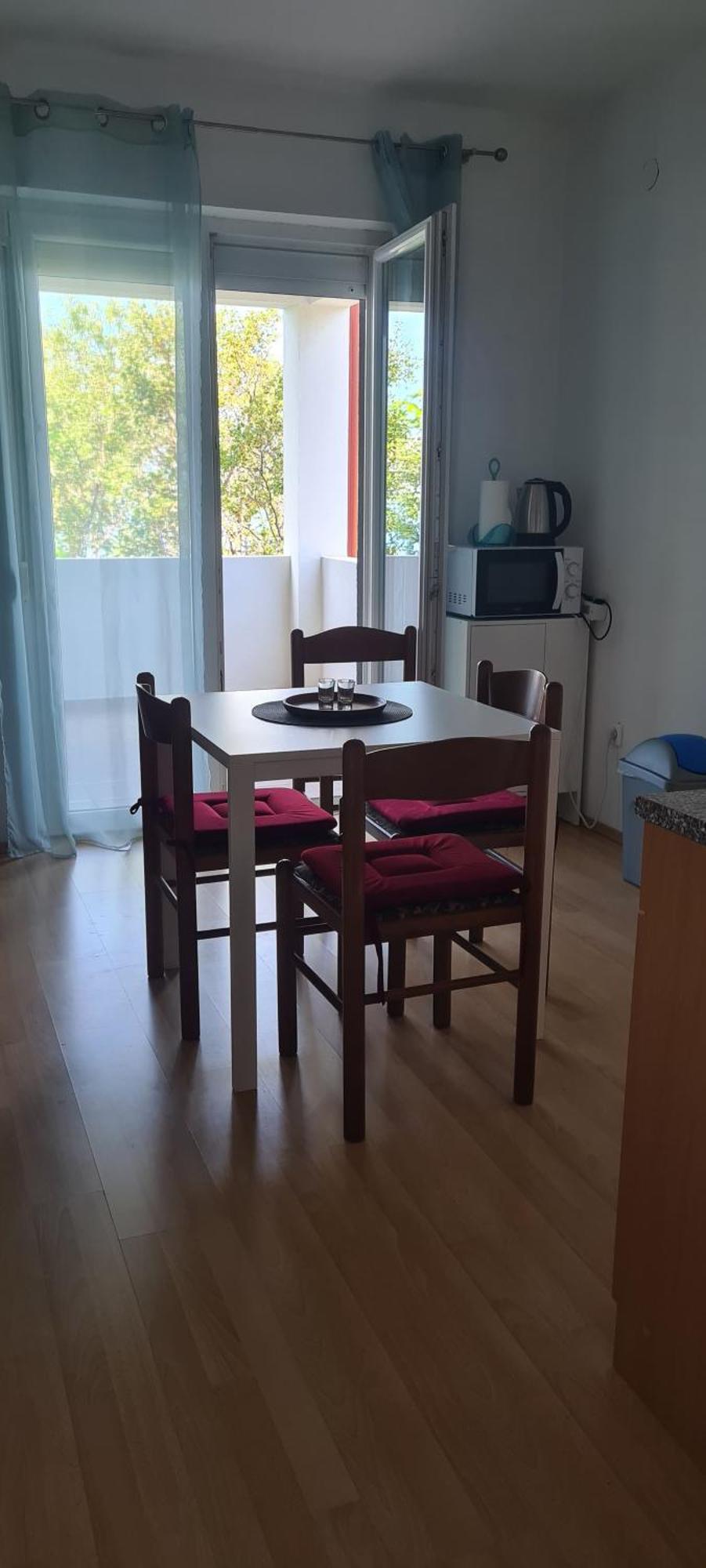 Apartments And Rooms Sanja Sibinj Krmpotski Εξωτερικό φωτογραφία